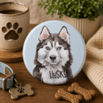 Button (placka) se špendlíkem 44 mm - Husky